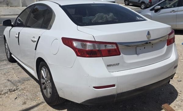 Renault Safrane 2011 - 2