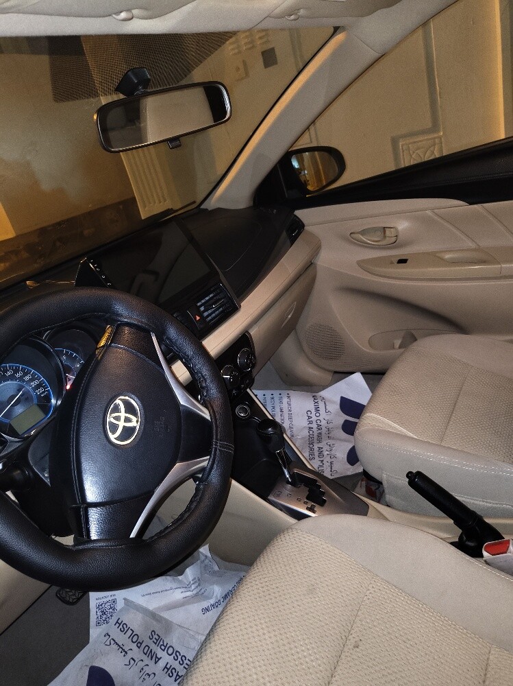 Toyota yaris - 5