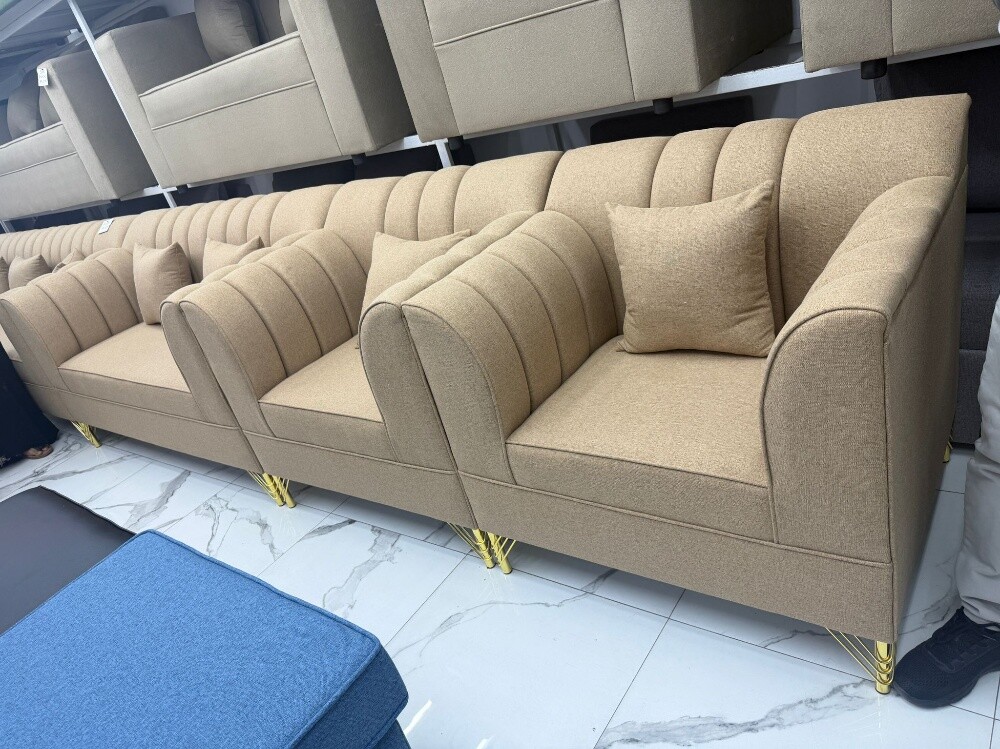 طقم كنب جديد جاهز للبيع - 8