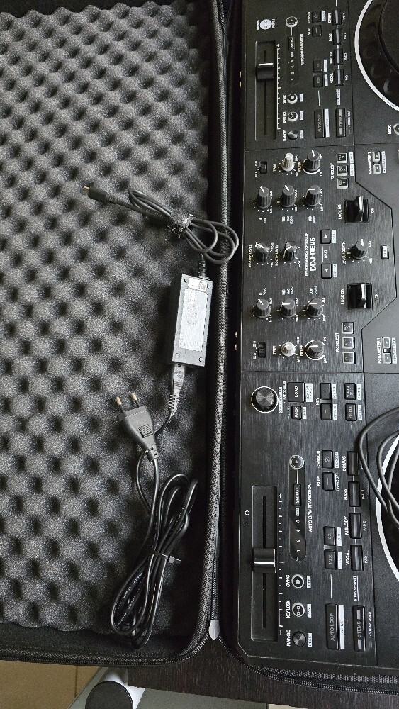 Rev 5 Pioneer Dj - 6