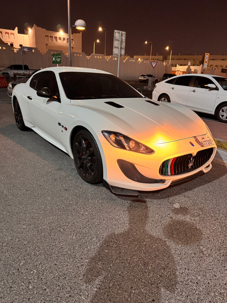Maserati Granturismo Sport 4.7L V8 - 6