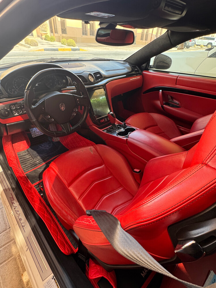 Maserati Granturismo Sport 4.7L V8 - 4