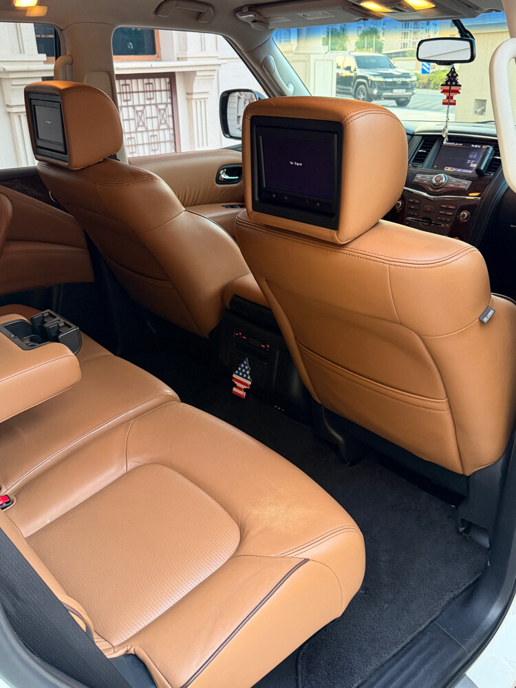 Nissan Patrol Platinum - 8