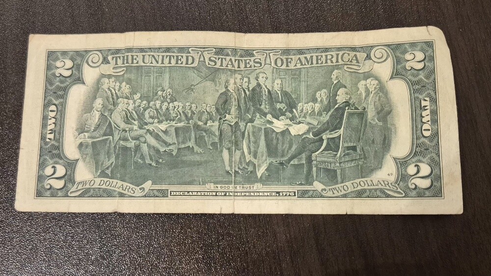 Very rare 2 dollar note 1976 series - 2