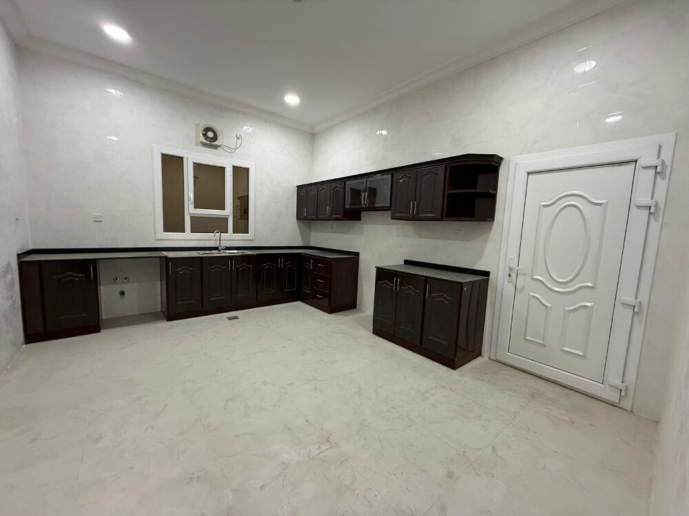 ايجار فيلا بالهلال جديدة اول ساكن - 11