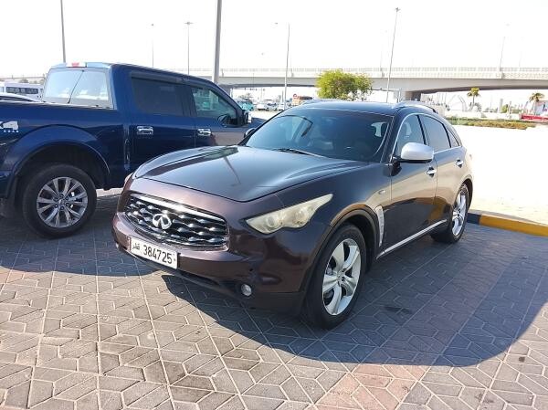 Nissan Inifiniti FX35 - 4