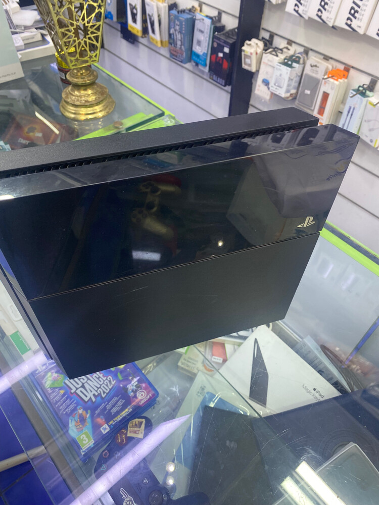 ps4  - 2