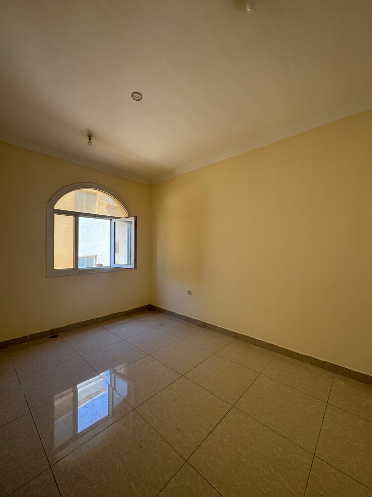 Villa for rent in Izghawa. - 14