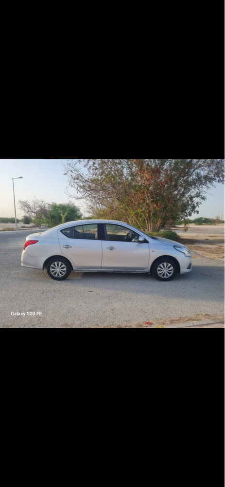 Nissan sunny  - 2