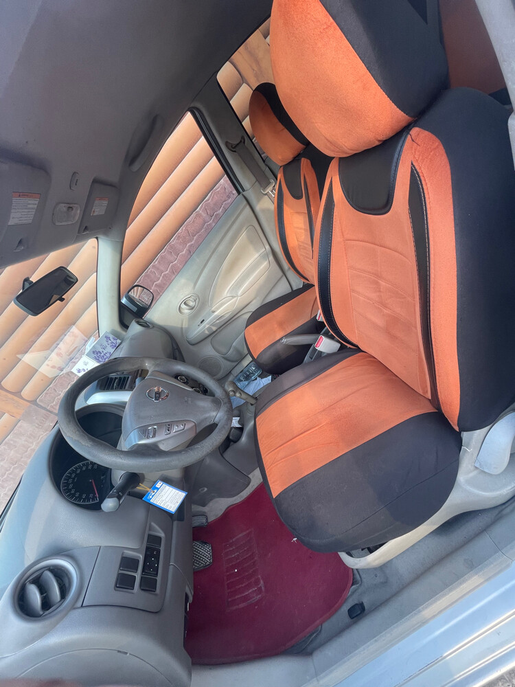 Nissan sunny  - 7