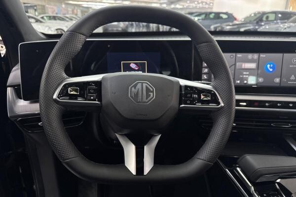 MG ONE LUXURY 1.5T 2026 560 KM - 13
