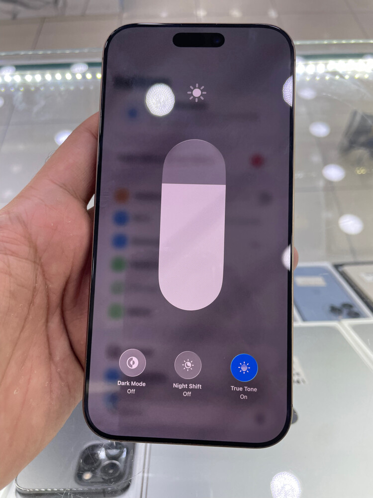 iPhone 16 pro max 256gb 92%battery - 6