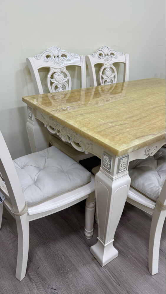 good dining table - 5