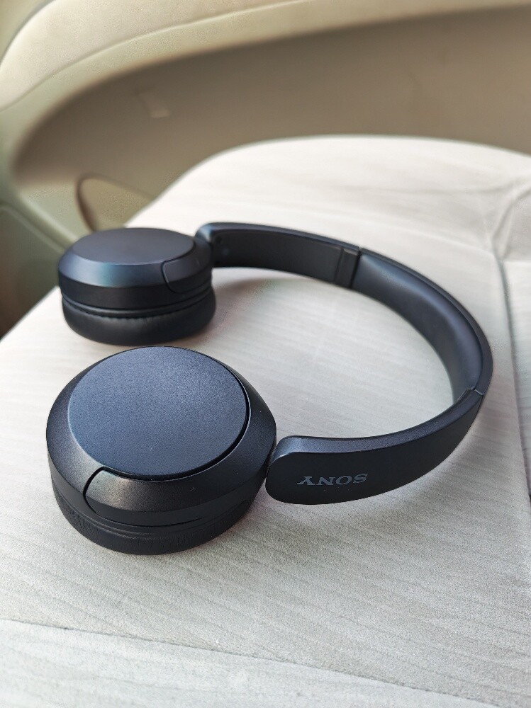 Sony WH-CH520 Wireless Bluetooth He - 3