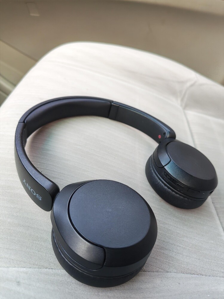 Sony WH-CH520 Wireless Bluetooth He - 2