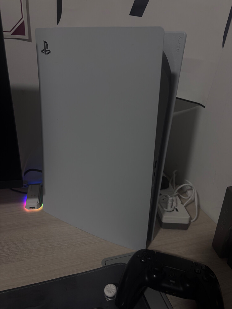ps5 digital perfect working - 1