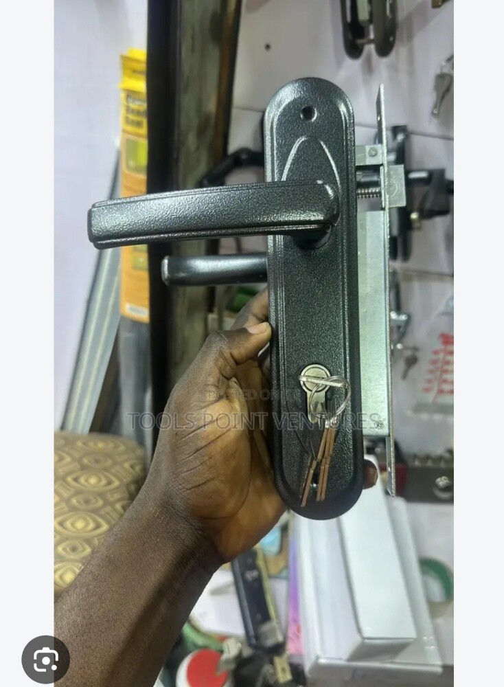 تركيب وصيانة الأبواب والاقفال وفت - 1