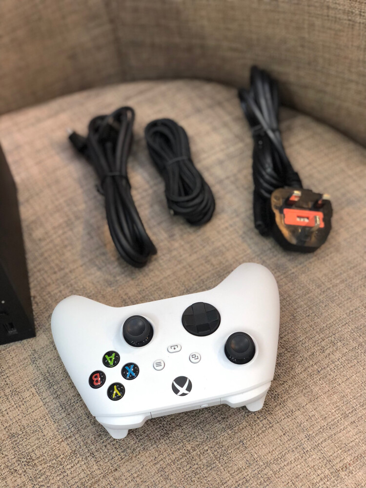 Xbox Series X (1TB) - 2