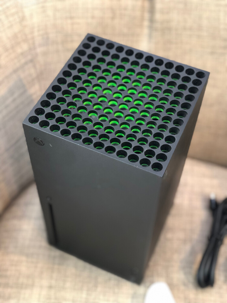 Xbox Series X (1TB) - 3