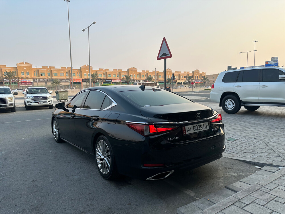 لكزس اي اس 350 2019 ماشي 190 - 9