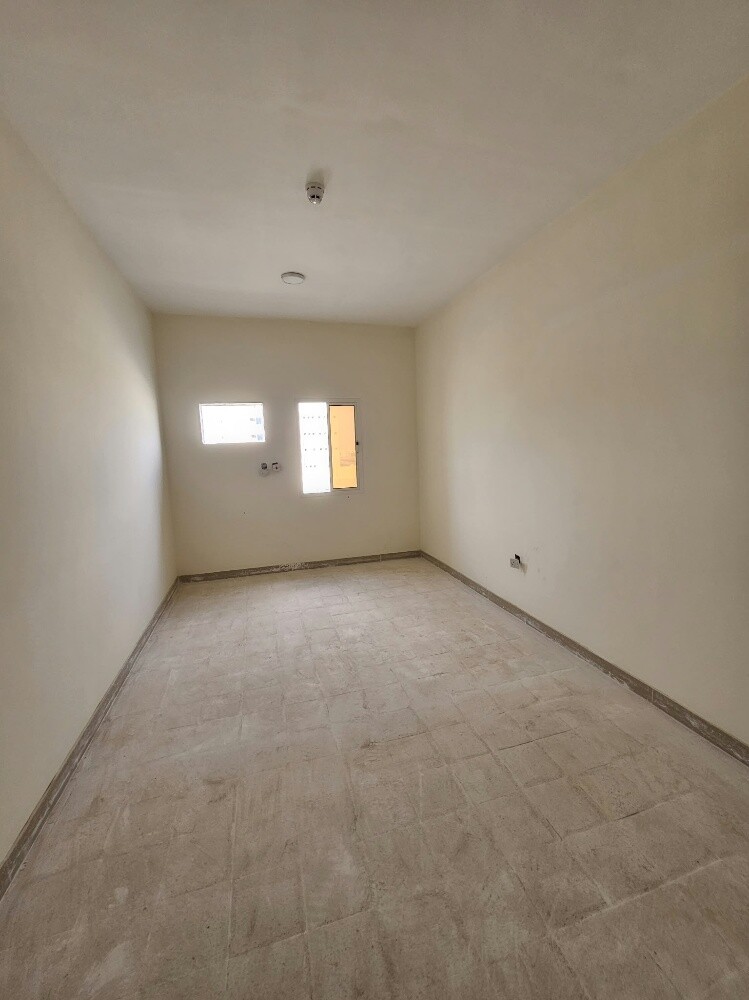 مبنى سكن للإيجار في المزروعة - 13