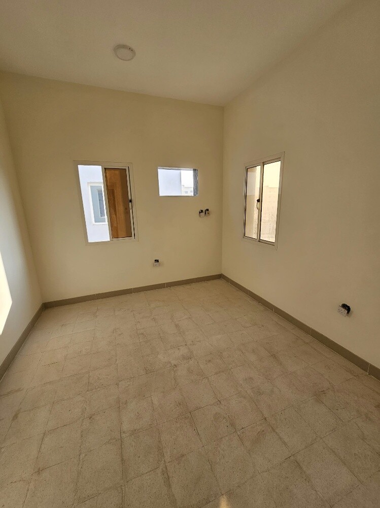 مبنى سكن للإيجار في المزروعة - 10