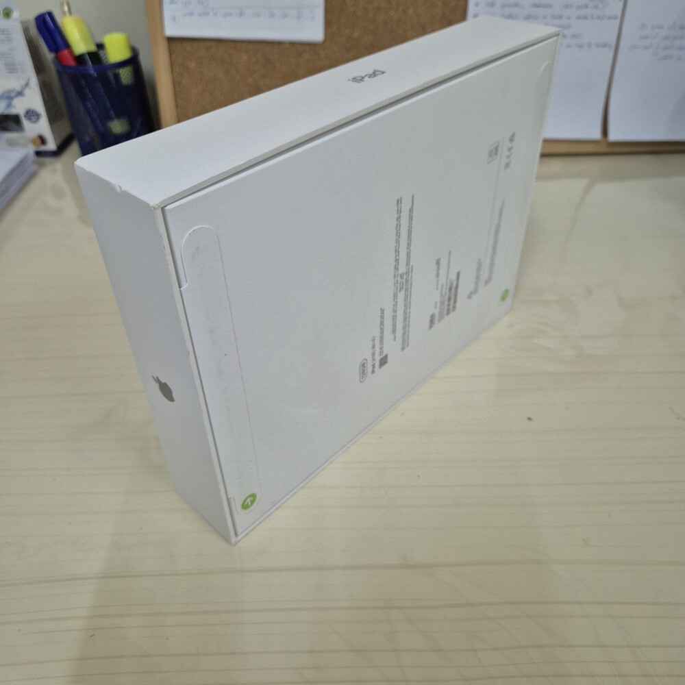 Brand new iPad A16 WiFi  - 4