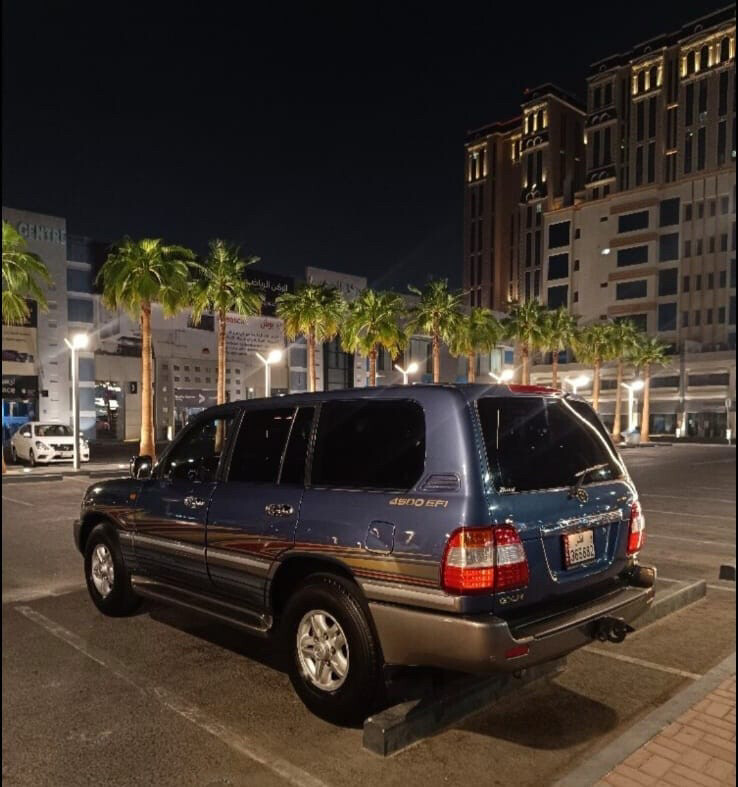 land Cruiser - 2