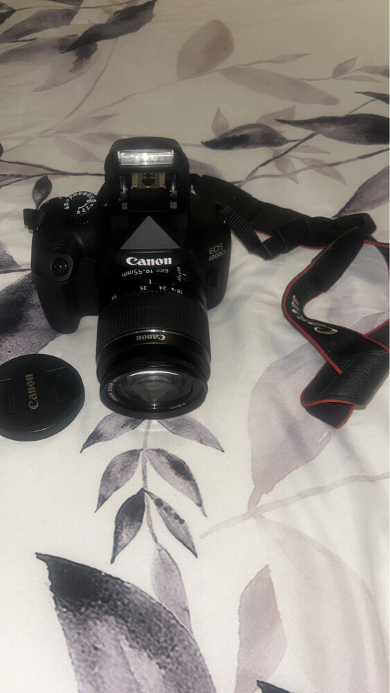 canon EOS 4000D camera  - 4
