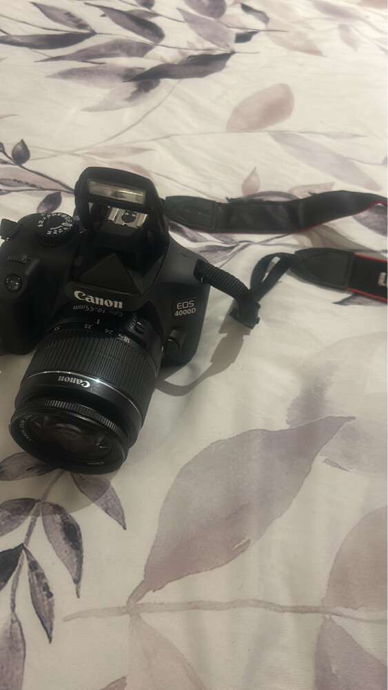 canon EOS 4000D camera  - 5