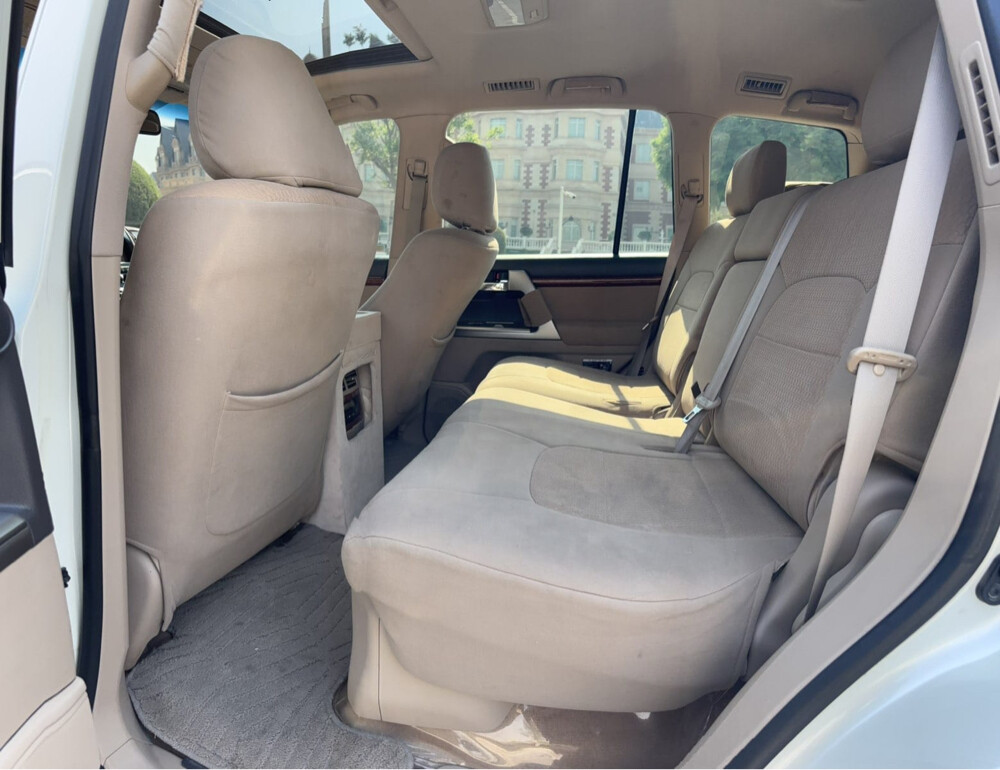 Toyota Land Cruiser VXR - 9