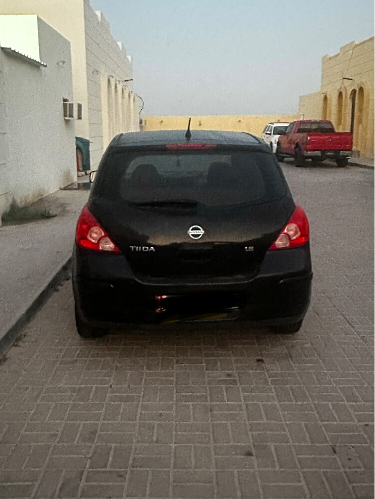 Nissan Tiida - 5