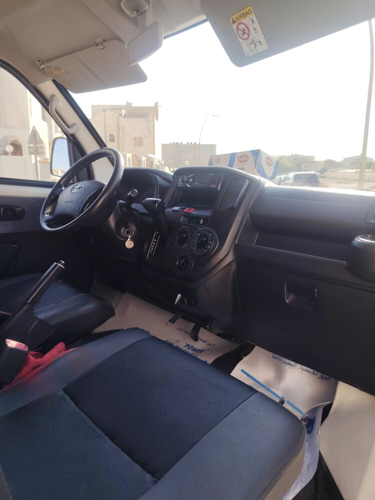 TOYOTA LITE ACE VAN 2023 - 7