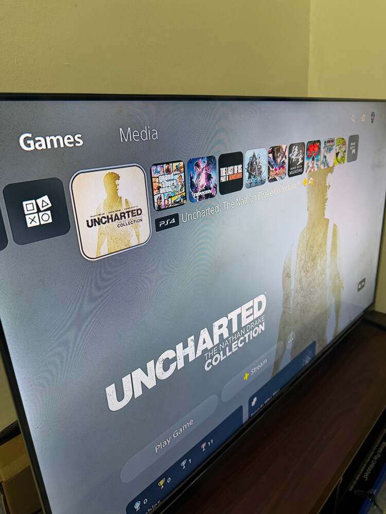 Skyworth 50-Inch QLED Smart TV - 4