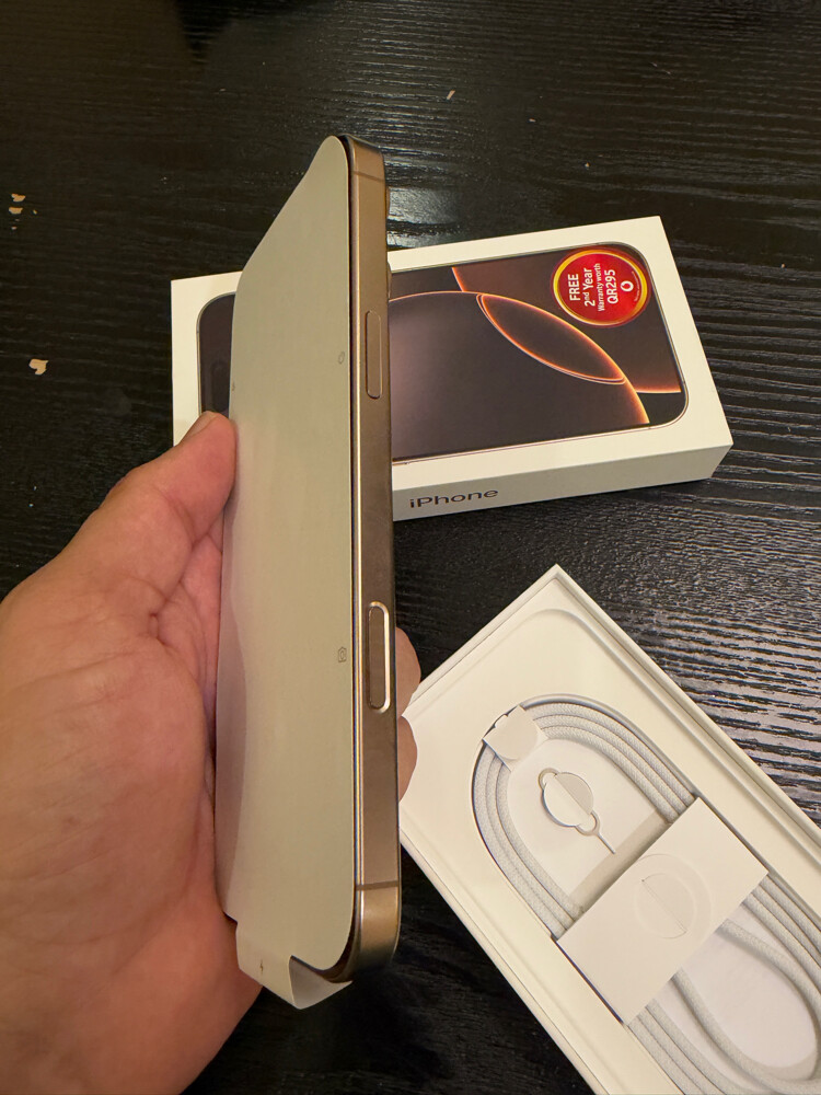 iphone 16 promax 256 GB - 2