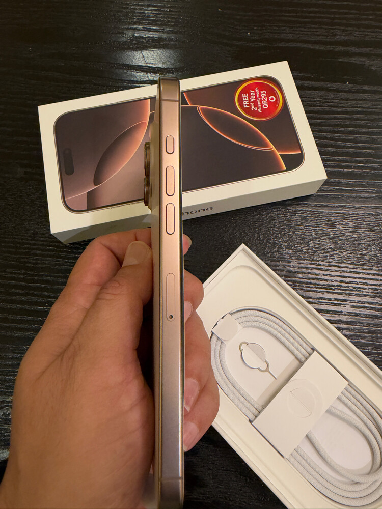 iphone 16 promax 256 GB - 4