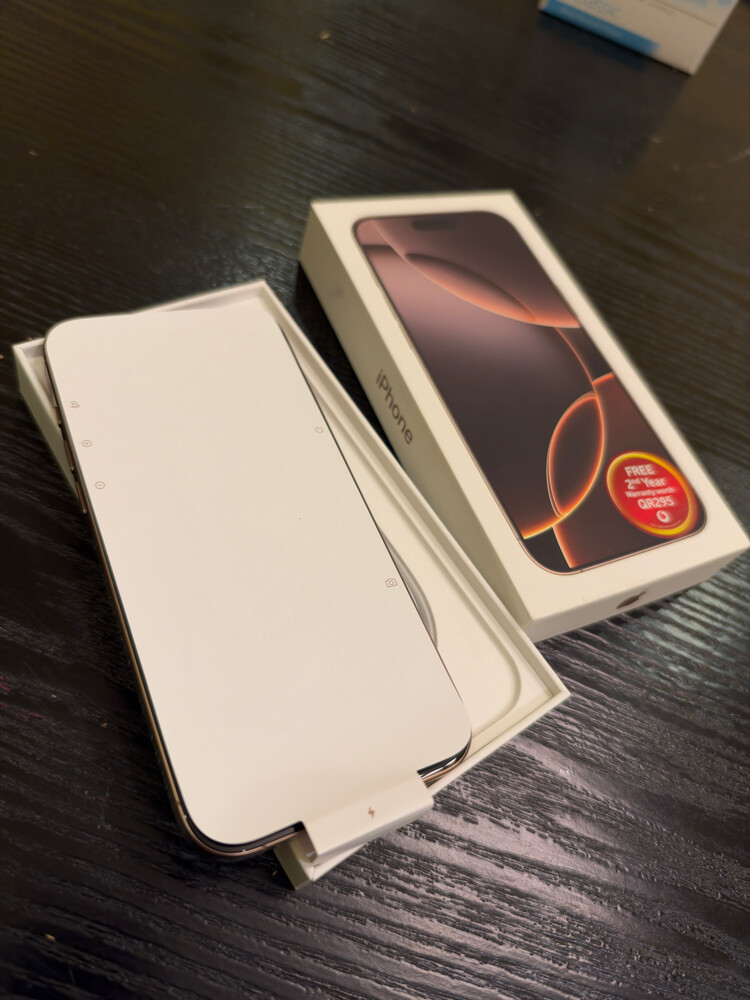 iphone 16 promax 256 GB - 6