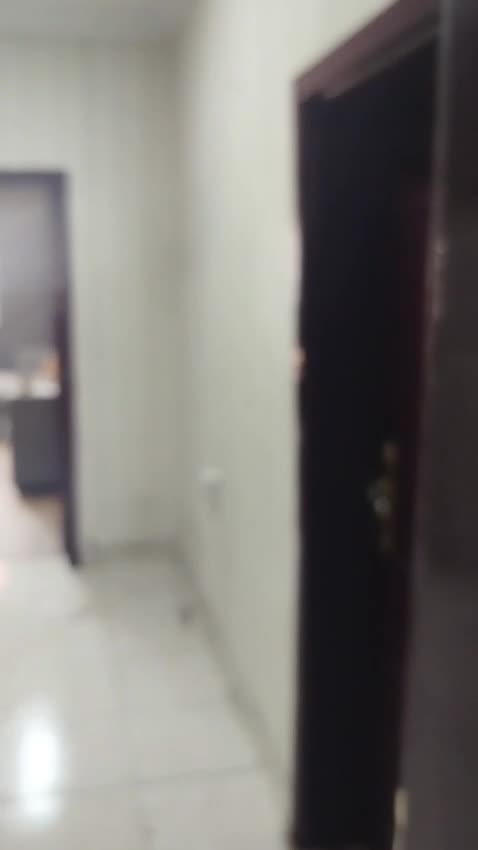 For rent flat at m. khlifa South - 12
