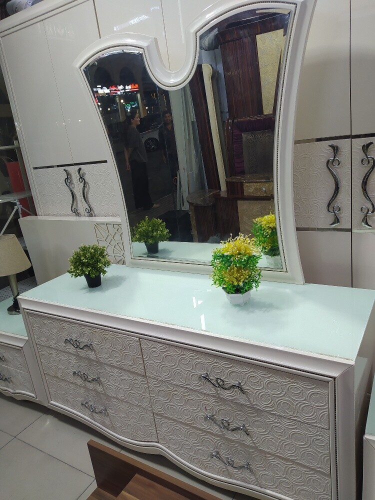 luxary bed room set  for sale - 8