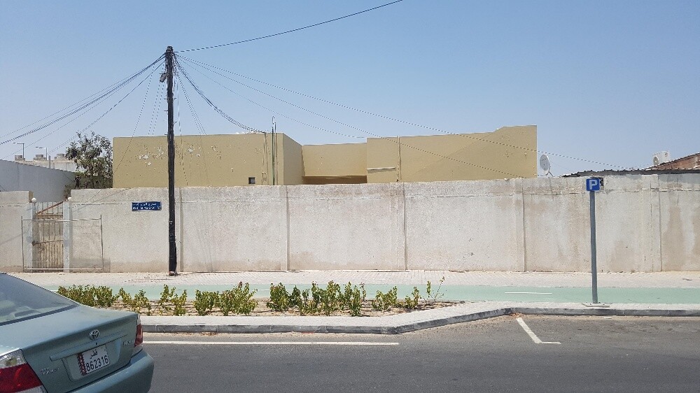 بيت شعبي1061متر موقع خدمي باللقطه - 3