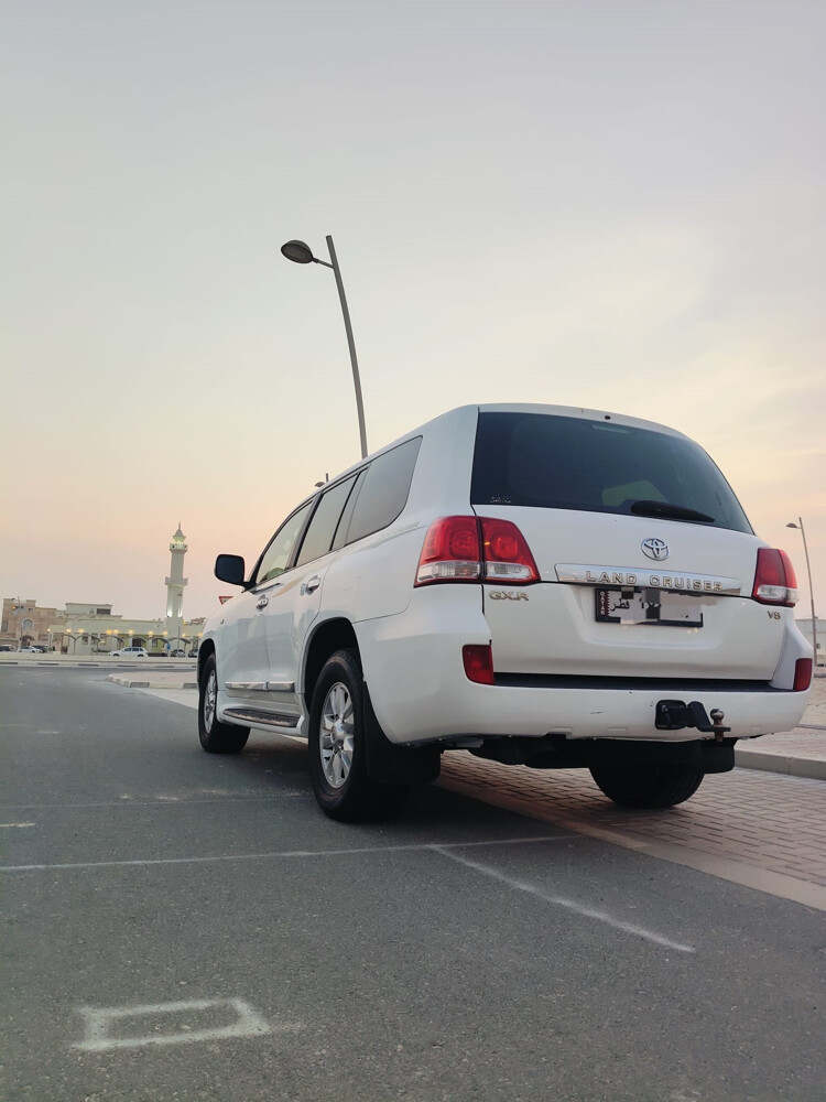 Land cruiser GXR v8 - 5