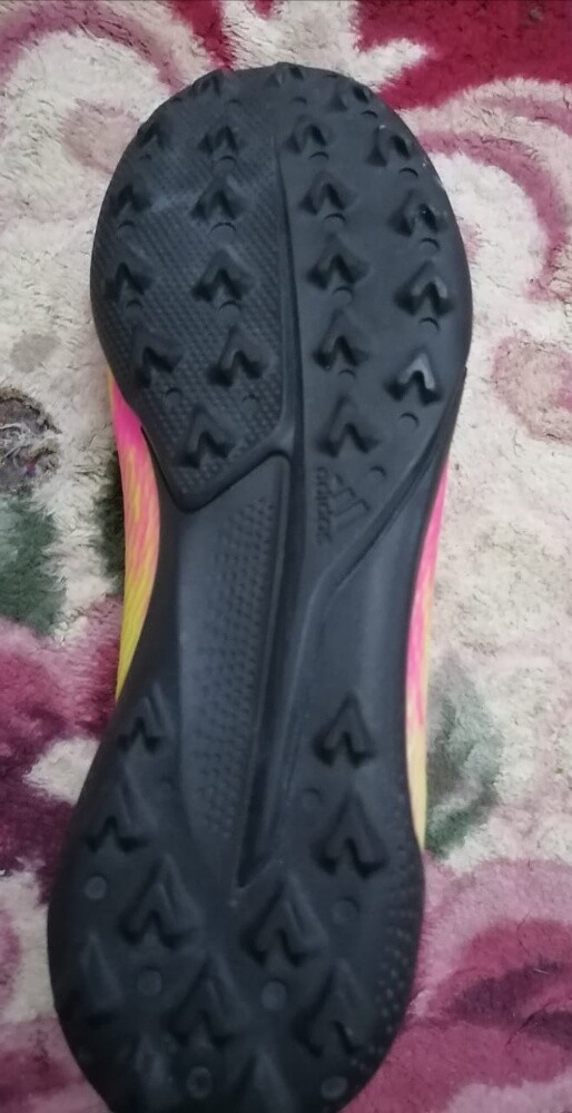 Adidas Football Shoes Size 37 - 2