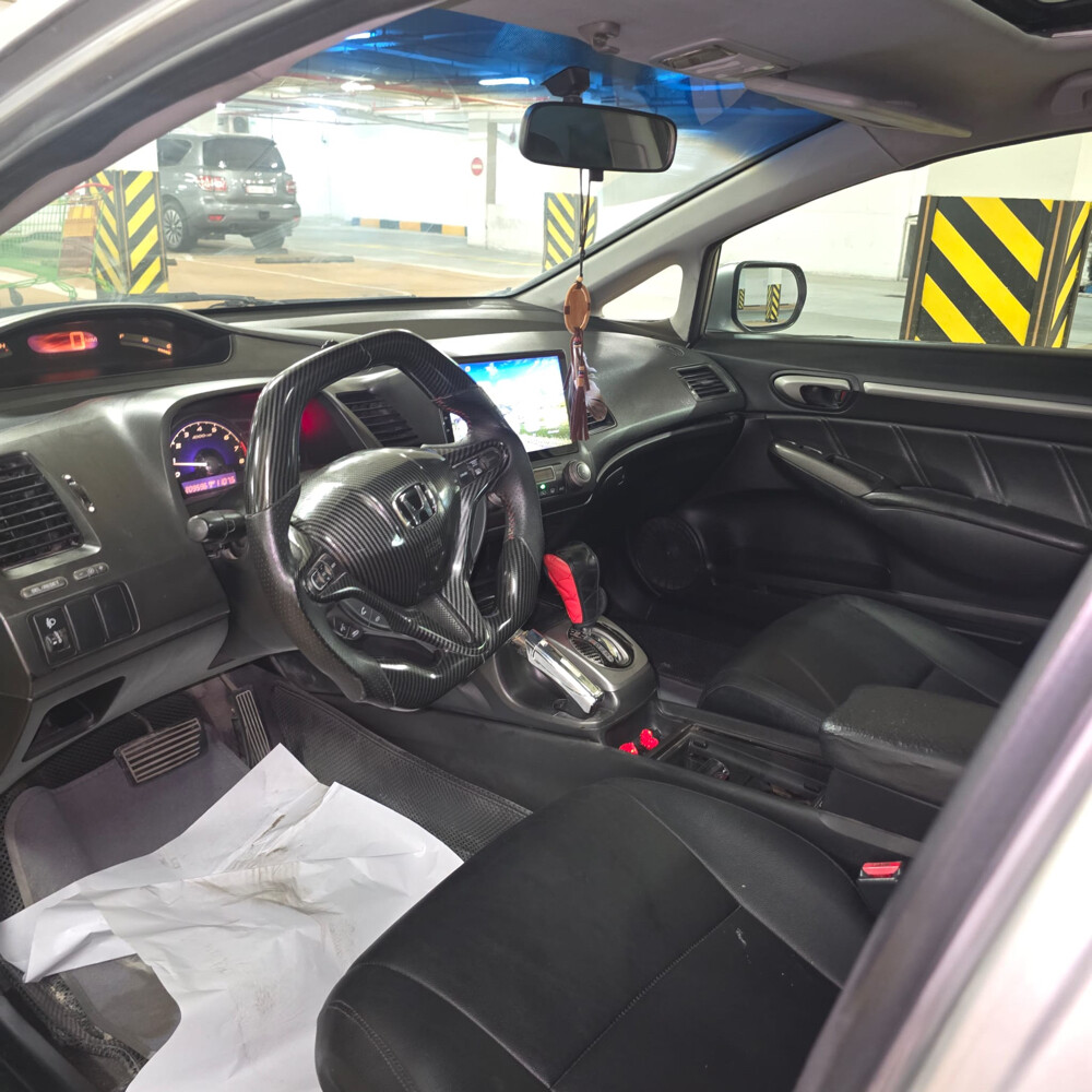 Honda Civic Full Option - 6