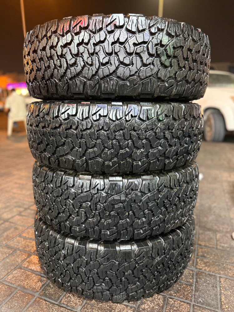 285-70-17 - 3