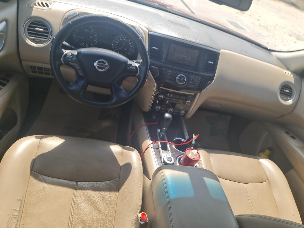 For sale: 2016 Pathfinder - 7