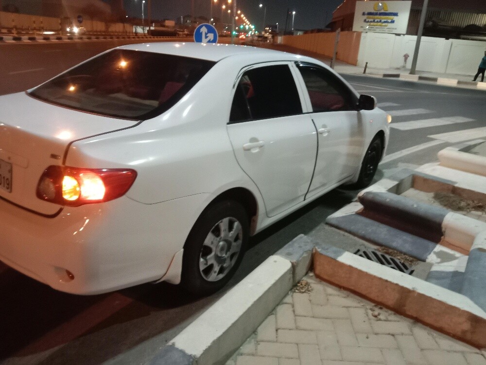 تويوتا كورولا جير عادي حالة وكالة - 6