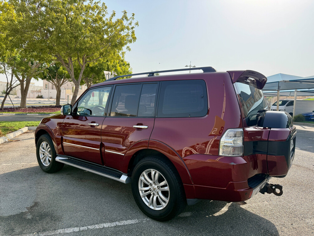 Mitsubishi Pajero 3.8 Gold Edition - 10