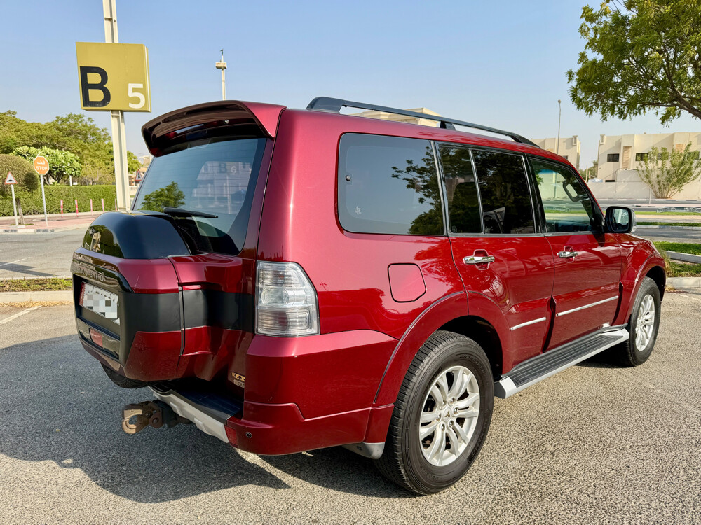 Mitsubishi Pajero 3.8 Gold Edition - 14