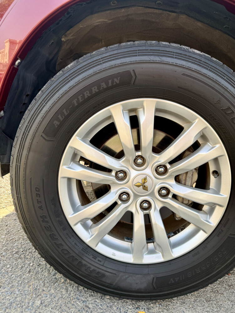 Mitsubishi Pajero 3.8 Gold Edition - 13