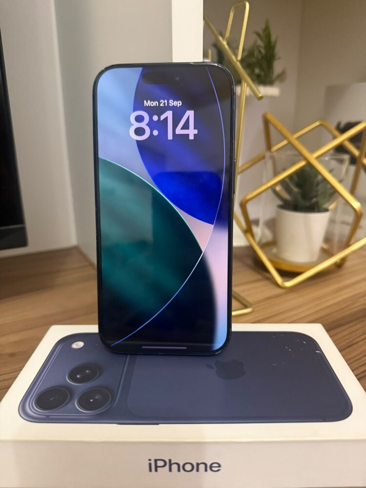 iphone 17 Pro 512 with Box read ad - 5